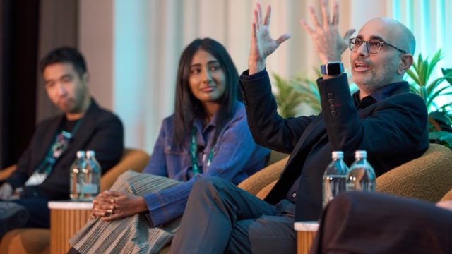 Empowering Work: Bridging the Trust Gap in AI Tools for Businesses | keluaran hk skrg, judi cuan(图1) Empowering Work: Bridging the Trust Gap in AI Tools for Businesses