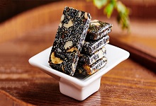 The correct way to eat donkey-hide gelatin cubes How to eat 
