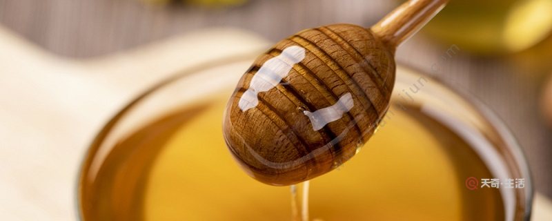 What degree of water is best for making honey? Should honey be made with boiling water or warm water?(图1) What degree of water is the best for honey?