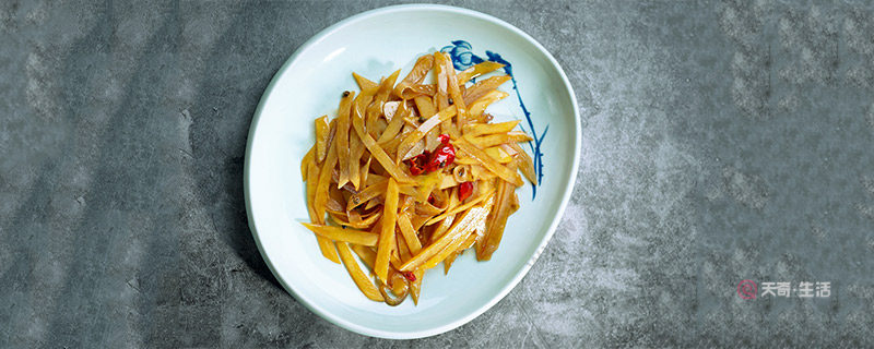 How to stir-fry hot and sour shredded radish How to make spicy and sour shredded radish(图1) How to stir-fry spicy and sour shredded radish