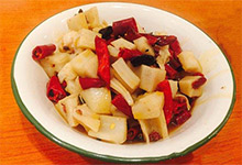 How to fry diced lotus root How to fry diced lotus root