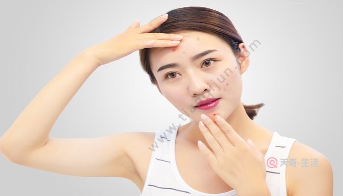 Dangers of using concealer every day How to use concealer(图2) The dangers of using concealer every day