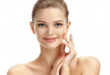 What are the benefits of applying vitamin E and aloe vera ge