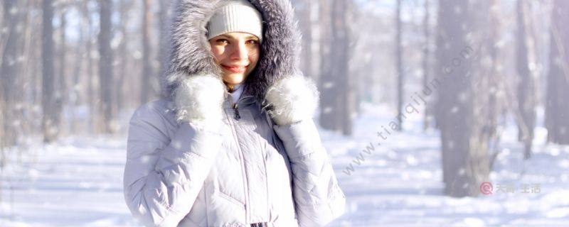 What skirts are suitable for down jackets? What skirts are suitable for down jackets?(图1) What kind of skirt goes with a down jacket