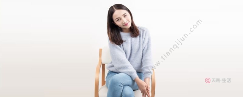 What pants are suitable for a slim sweater? What pants are suitable for a slim sweater?(图1) What pants are suitable for a slim sweater