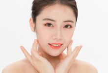 Which age group is the Yue Wei Po Fei series suitable for? W