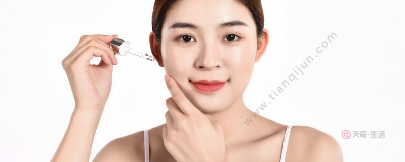 What are the effects of chamomile essence on the skin? What are the skin care effects of chamomile essence?(图1) What effects does chamomile essence have on the skin